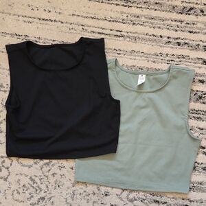 Yogalicious Black and Sage Crop Tops